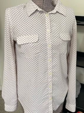 LOFT White Button-Down Blouse with Tiny Navy Geometric Print
